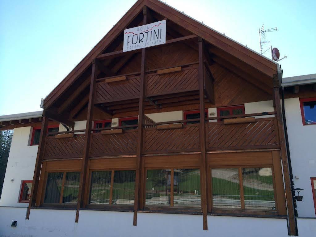 Hotel Fortini Madonna di Campiglio Bagian luar foto